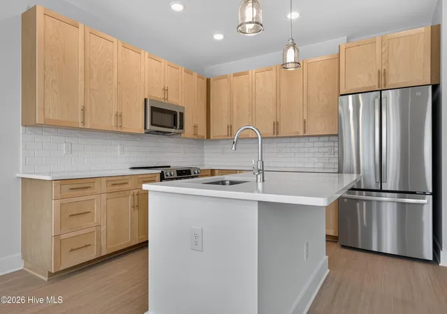 Photo 2 of Townhouse for sale at 326 Forest Park Rd #B, Wilmington, NC 28409 | MLS# 100586505 | Listing updated on 2026-09-08
