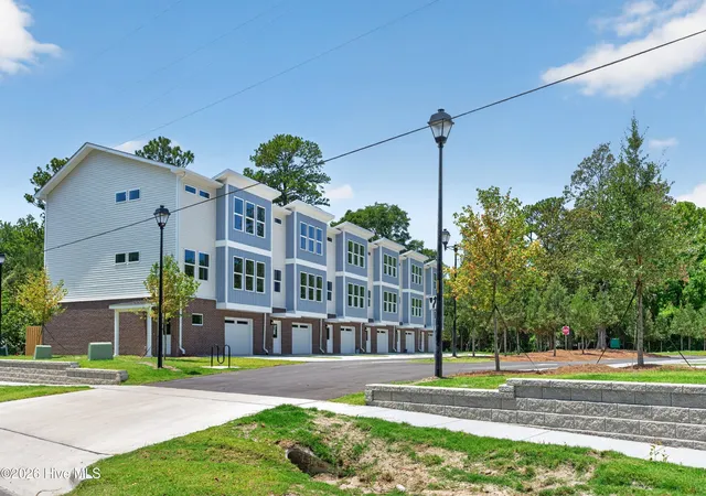 Homes for sale in Wilmington, NC | 326 Forest Park Rd #B, Wilmington, NC 28409 | MLS# 100586505