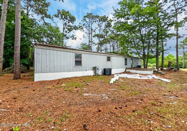 Homes for sale in Southport, NC | 4159 9Th St Se, Southport, NC 28461 | MLS# 100586687