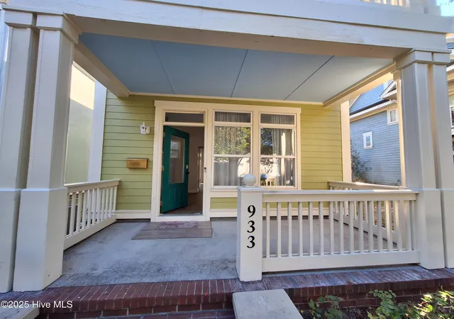 Homes for sale in Wilmington, NC | 933 S 8Th St, Wilmington, NC 28401 | MLS# 100563488