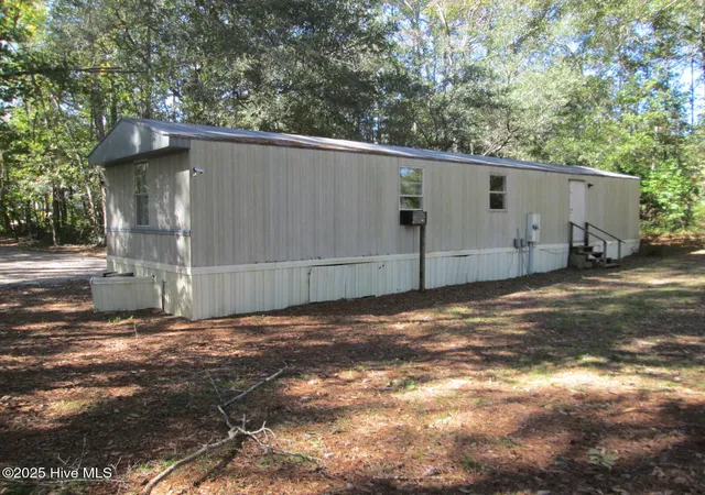 Photo 3 of Manufactured home for sale at 1150 Wilma Ave SW, Supply, NC 28462 | MLS# 100537698 | Listing updated on 2026-09-23