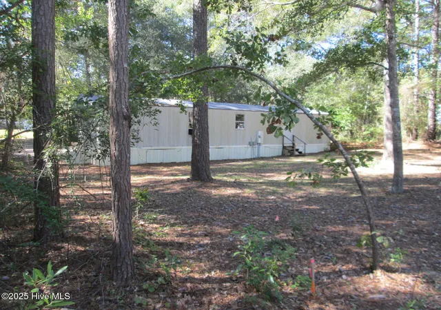 Photo 4 of Manufactured home for sale at 1150 Wilma Ave SW, Supply, NC 28462 | MLS# 100537698 | Listing updated on 2026-09-23