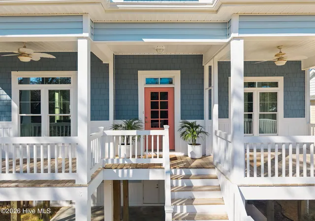 Photo 3 of Single family home for sale at 111 SE 41st Street, Oak Island, NC 28465 | MLS# 100577173 | Listing updated on 2026-08-19