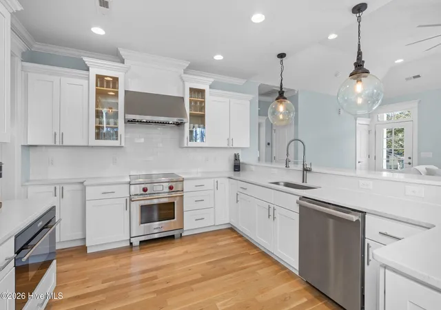 Photo 5 of Single family home for sale at 111 SE 41st Street, Oak Island, NC 28465 | MLS# 100577173 | Listing updated on 2026-08-19