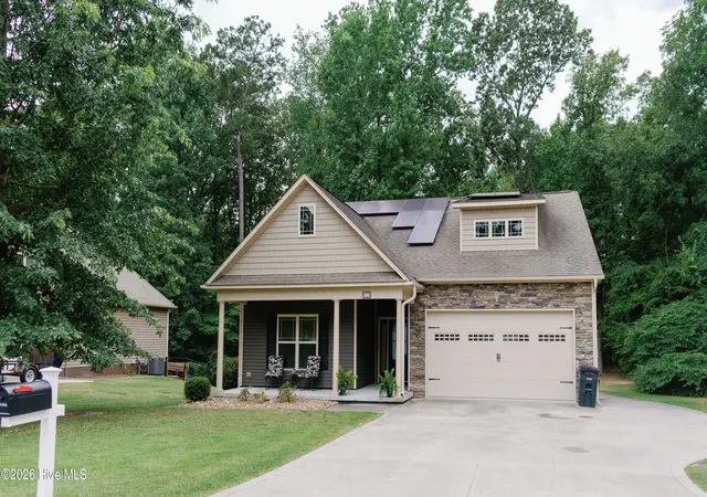 1st image of 377 Victoria Dr, Chocowinity, NC 27817 | MLS# 100583183