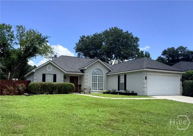 Homes for sale in Richmond Hill, GA | 37 Ryan Dr, Richmond Hill, GA 31324 | MLS# SA359746