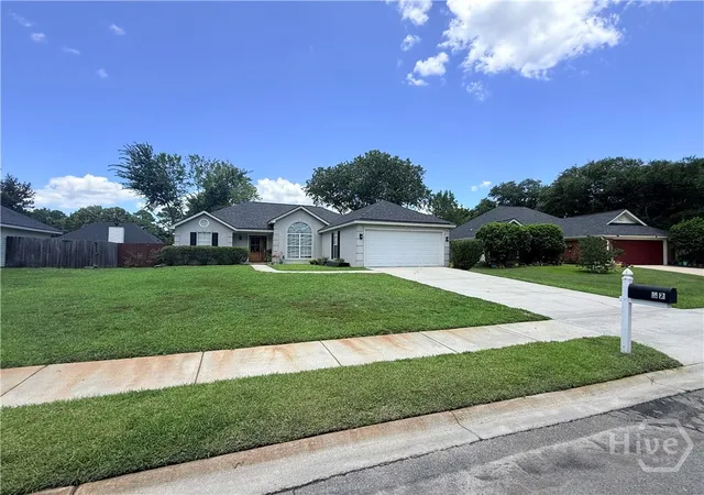 Homes for sale in Richmond Hill, GA | 37 Ryan Dr, Richmond Hill, GA 31324 | MLS# SA359746