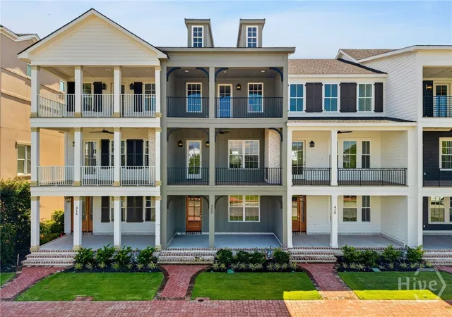 Photo 1 of Single family home for sale at 412 Legends Ct, Savannah, GA 31401 | MLS# SA354773 | Listing updated on 2026-08-28