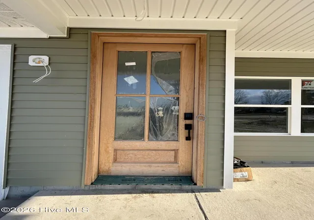 Photo 4 of Single family home for sale at 114 Hampton Pl, Winfall, NC 27985 | MLS# 100533824 | Listing updated on 2026-09-25