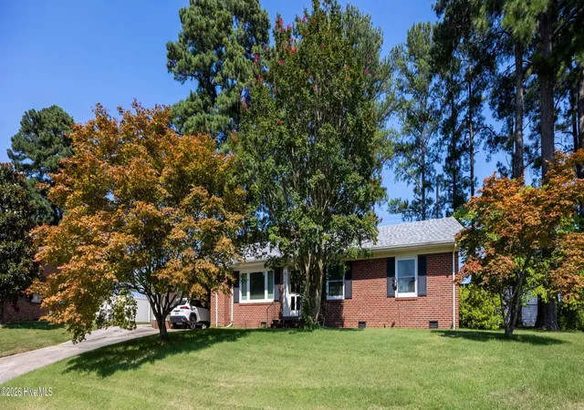Photo 1 of Single family home for sale at 104 Stark Cir N, Wilson, NC 27893 | MLS# 100596433 | Listing updated on 2026-09-02