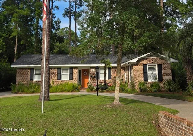 Photo 1 of Single family home for sale at 26 Bayberry Cir, Carolina Shores, NC 28467 | MLS# 100599541 | Listing updated on 2026-09-04