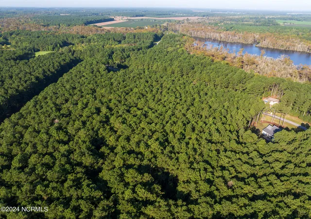 Photo 3 of Land for sale at 420 Riversound Dr, Edenton, NC 27932 | MLS# 100468959 | Listing updated on 2026-09-02