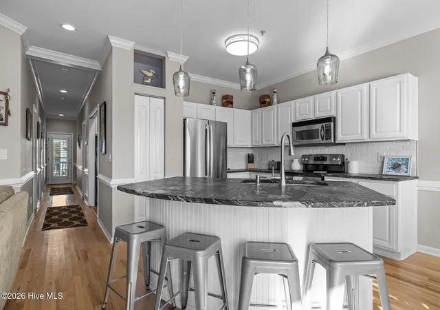 4th image of 107 Beachwood Dr, Atlantic Beach, NC 28512