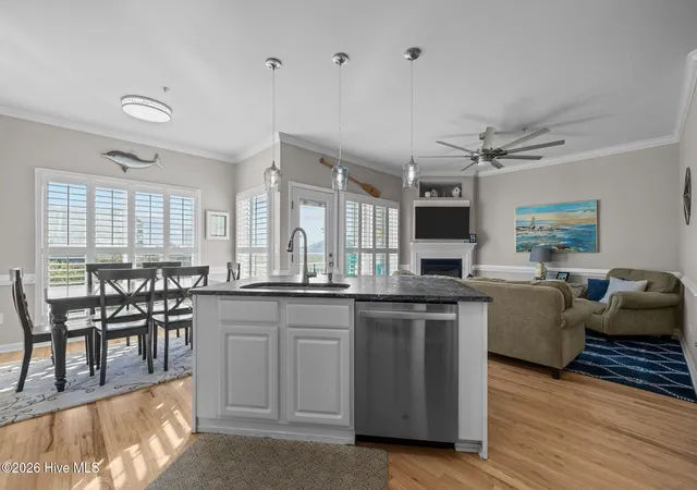 5th image of 107 Beachwood Dr, Atlantic Beach, NC 28512
