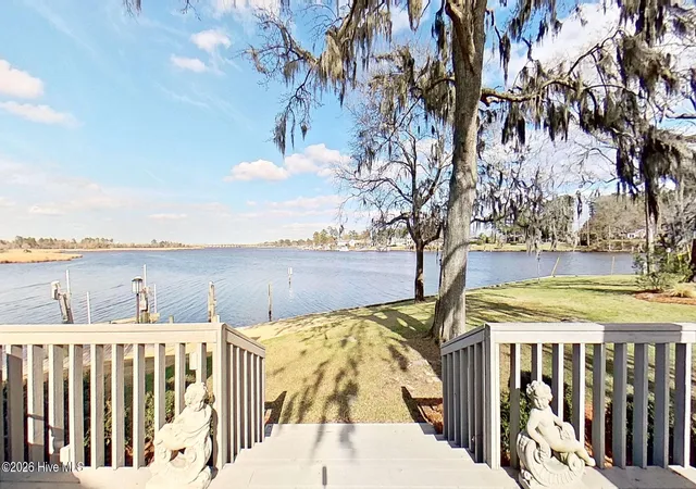 5th image of 19 Batts Hill Rd, New Bern, NC 28562 | MLS# 100560616