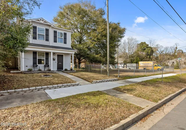 Homes for sale in Wilmington, NC | 1004 S 8Th St, Wilmington, NC 28401 | MLS# 100550636