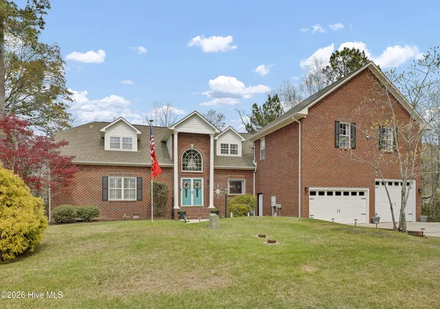 2nd image of 310 Milton Ct, Sneads Ferry, NC 28460 | MLS# 100563243
