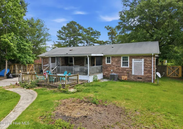 Homes for sale in Jacksonville, NC | 246 Ernest Gurganus Rd, Jacksonville, NC 28540 | MLS# 100576307