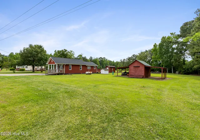 Homes for sale in Willard, NC | 18791 Us Hwy 421, Willard, NC 28478 | MLS# 100573461