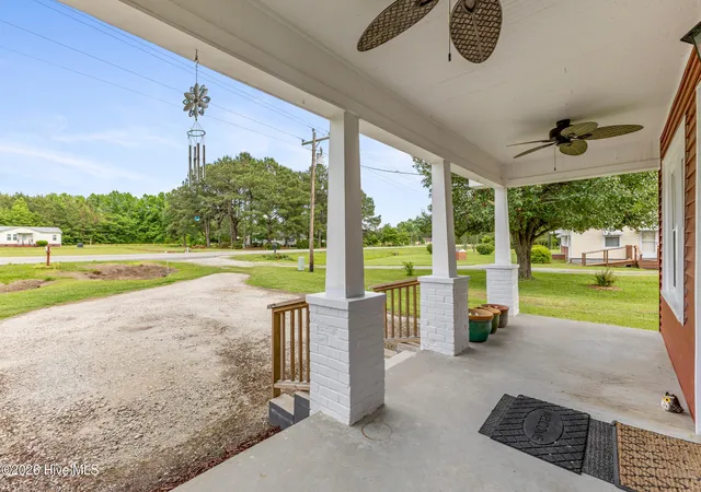 Homes for sale in Willard, NC | 18791 Us Hwy 421, Willard, NC 28478 | MLS# 100573461