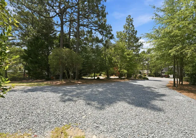 Homes for sale in Pinehurst, NC | 11 Fur Ct W, Pinehurst, NC 28374 | MLS# 100587757