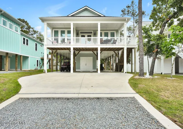Photo 2 of Single family home for sale at 214 NE 37th Street, Oak Island, NC 28465 | MLS# 100572187 | Listing updated on 2026-10-28