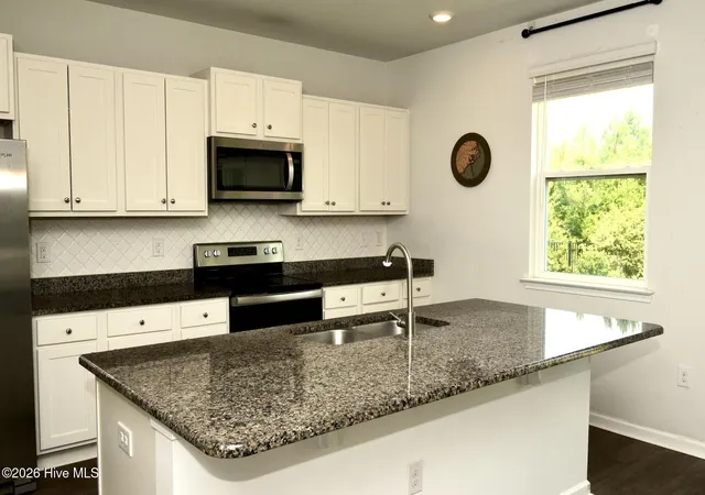Photo 4 of Single family home for sale at 338 Norris Landing Rd, Swansboro, NC 28584 | MLS# 100583209 | Listing updated on 2026-08-25