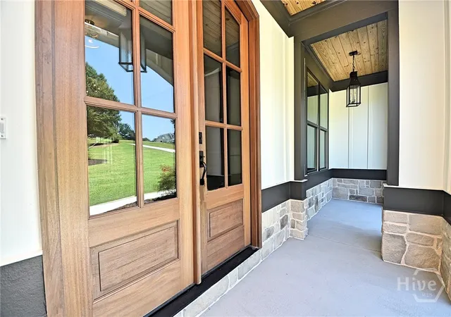 Photo 3 of Single family home for sale at 810 N Hampton Way, Monroe, GA 30656 | MLS# CL363611 | Listing updated on 2026-08-31