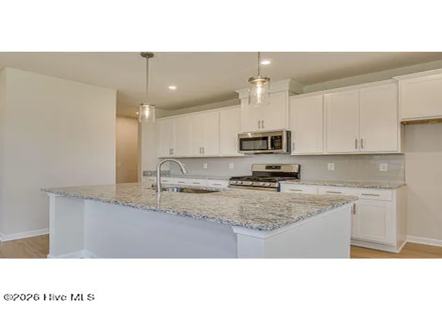 Homes for sale in Winnabow, NC | 1243 Evening Walk Dr Ne, Winnabow, NC 28479 | MLS# 100579614