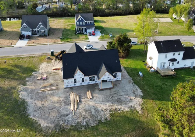 Photo 3 of Single family home for sale at 120 Grandview Dr, Elizabeth City, NC 27909 | MLS# 100577407 | Listing updated on 2026-08-18