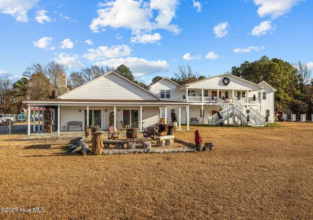 3rd image of 490 Whitehouse Fork Rd, Swansboro, NC 28584 | MLS# 100588167