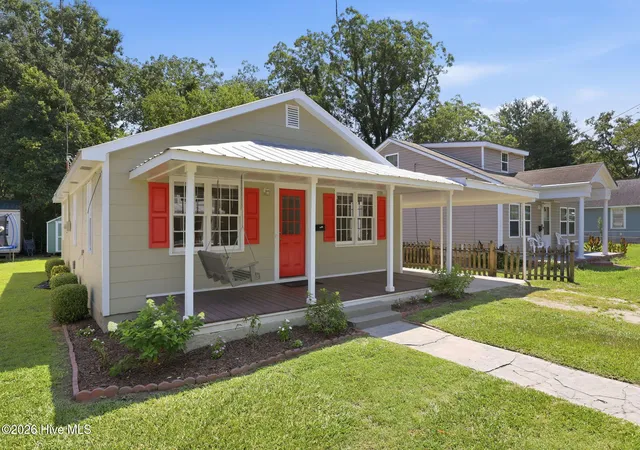 1st image of 1812 Greensboro St, New Bern, NC 28560 | MLS# 100585831