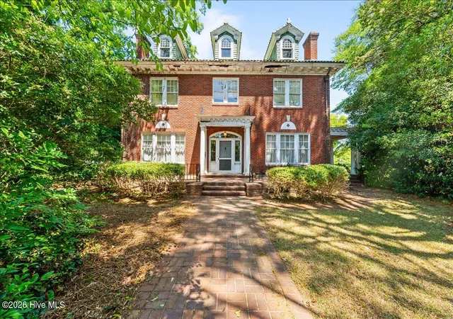 1st image of 807 Fayetteville Rd, Rockingham, NC 28379 | MLS# 100581781