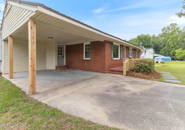 Homes for sale in Whiteville, NC | 207 Sunset Ave, Whiteville, NC 28472 | MLS# 100581203