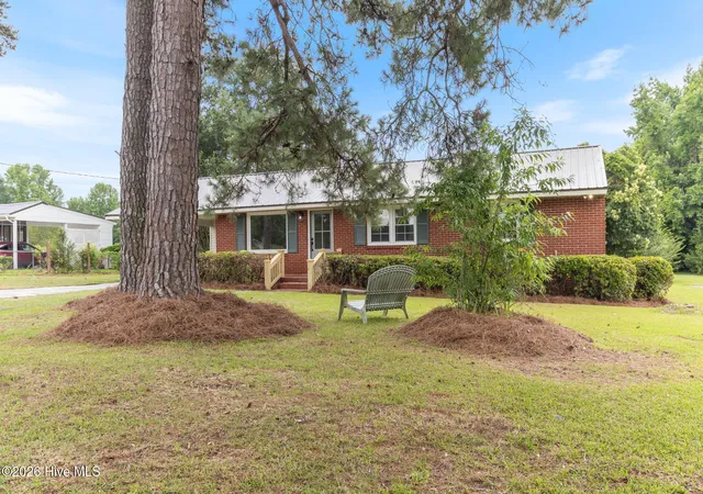 Homes for sale in Whiteville, NC | 207 Sunset Ave, Whiteville, NC 28472 | MLS# 100581203