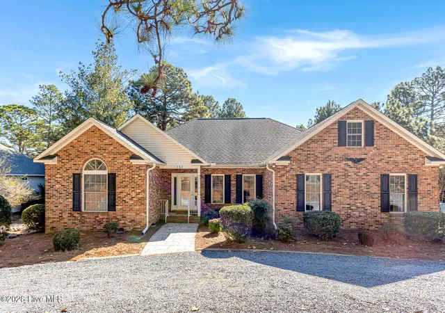 Homes for sale in West End, NC | 151 Longleaf Dr, West End, NC 27376 | MLS# 100557032