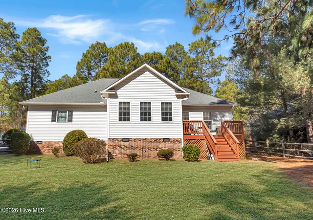 Homes for sale in West End, NC | 151 Longleaf Dr, West End, NC 27376 | MLS# 100557032