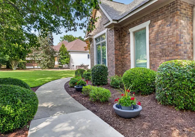 Photo 4 of Single family home for sale at 429 Spalding Lake Cir, Aiken, SC 29803 | MLS# 98257342 | Listing updated on 2026-09-09