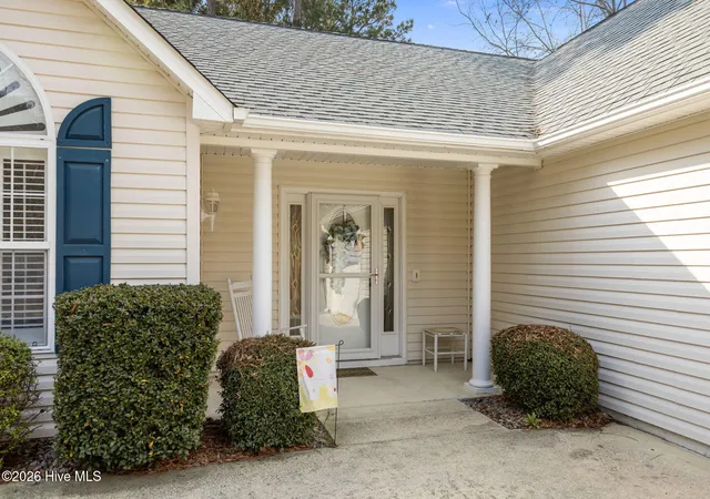Photo 3 of Condo for sale at 500 Windsong S, Swansboro, NC 28584 | MLS# 100563135 | Listing updated on 2026-08-18