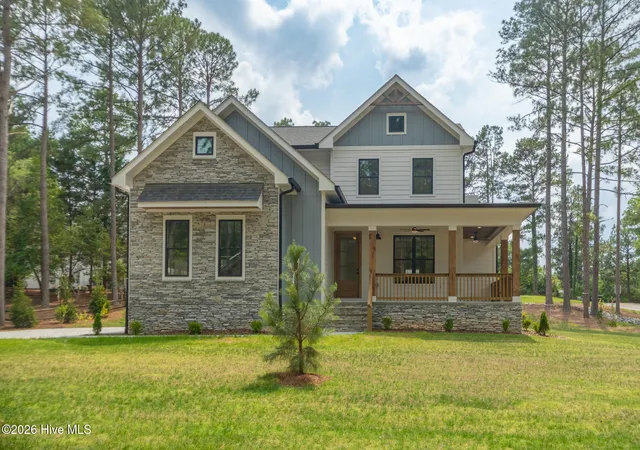 Homes for sale in Pinehurst, NC | 1 Shamrock Way, Pinehurst, NC 28374 | MLS# 100522968