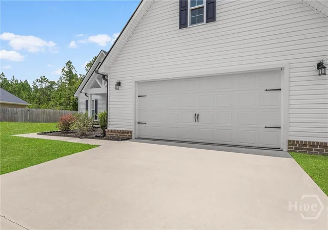 Photo 4 of Single family home for sale at 166 Baker Fld Ln SE, Ludowici, GA 31316 | MLS# SA361918 | Listing updated on 2026-08-05