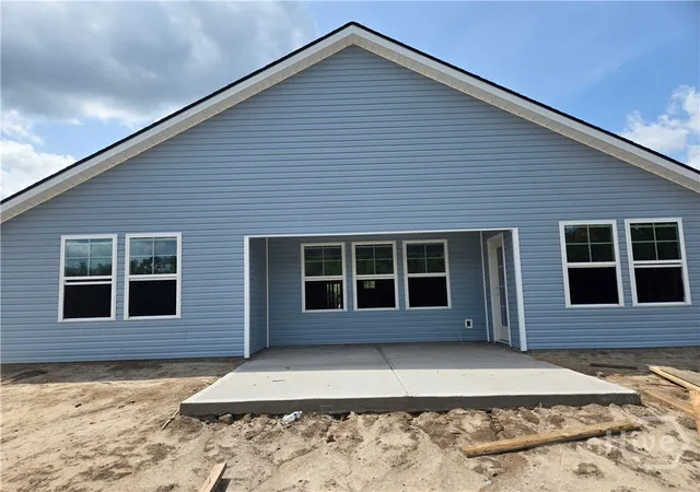 Photo 4 of Single family home for sale at 261 Mage St, Bloomingdale, GA 31302 | MLS# SA358594 | Listing updated on 2026-09-11