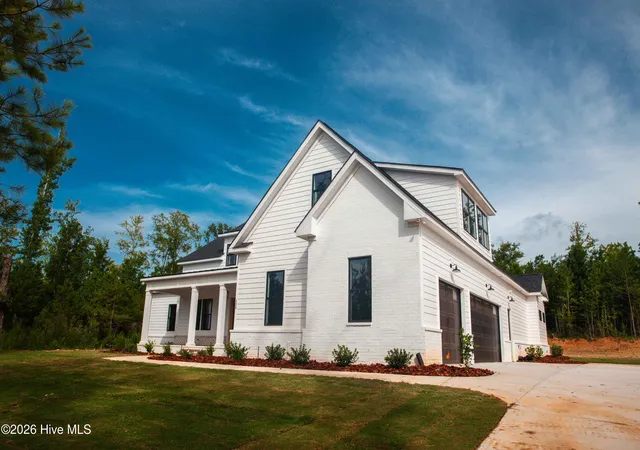 Photo 3 of Single family home for sale at 229 Marsdale Dr, Grovetown, GA 30813 | MLS# 98256512 | Listing updated on 2026-10-07