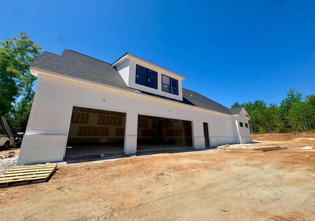 Photo 4 of Single family home for sale at 229 Marsdale Dr, Grovetown, GA 30813 | MLS# 98256512 | Listing updated on 2026-10-07