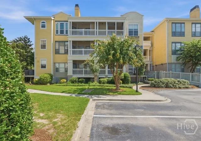 Condo for sale at 2317 Whitemarsh Way, Savannah, GA 31410 | MLS# SA362716