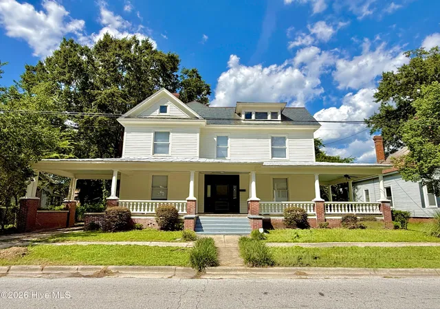 Photo 2 of Single family home for sale at 505 W Lenoir Ave, Kinston, NC 28501 | MLS# 100599919 | Listing updated on 2026-09-04