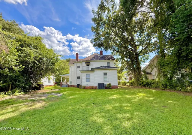 Photo 3 of Single family home for sale at 505 W Lenoir Ave, Kinston, NC 28501 | MLS# 100599919 | Listing updated on 2026-09-04