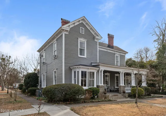 Homes for sale in Tarboro, NC | 215 E Church St, Tarboro, NC 27886 | MLS# 100553309