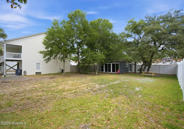 Photo 3 of Land for sale at 206 E Oak Is Dr, Oak Island, NC 28465 | MLS# 100589380 | Listing updated on 2026-08-18
