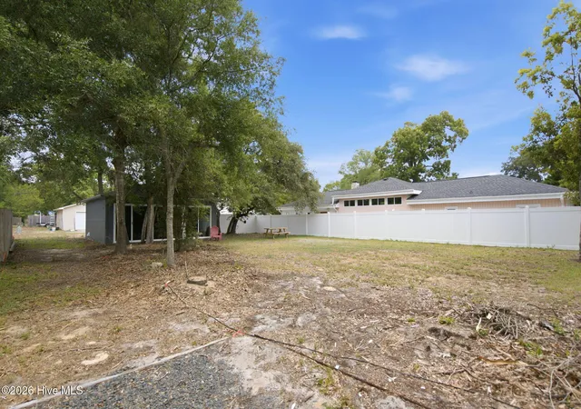 Photo 4 of Land for sale at 206 E Oak Is Dr, Oak Island, NC 28465 | MLS# 100589380 | Listing updated on 2026-08-18